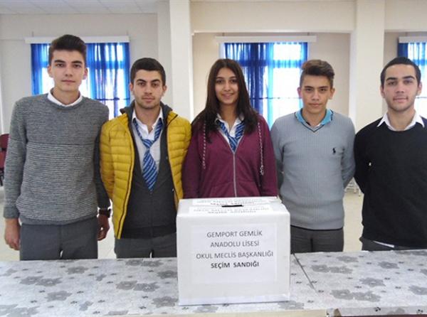 Gemlik Anadolu Lisesi´nde Demokratik Seçim